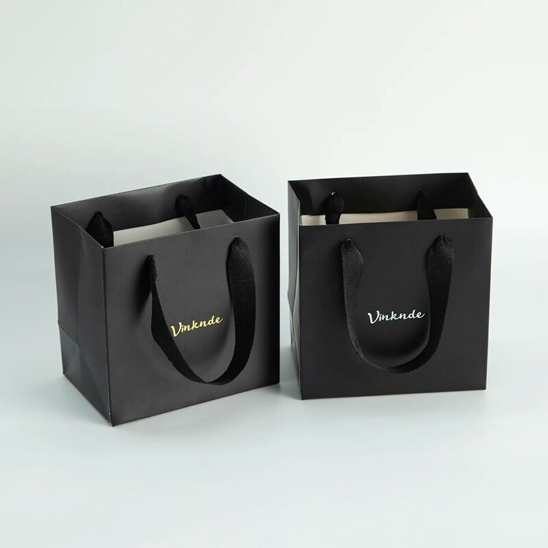 Sacos de papel preto com alças, Sacos de papel Kraft, Bulk Tote Bags, Negócios de mercearia, Logotipo personalizado, 24 Pack, 15x10x15cm