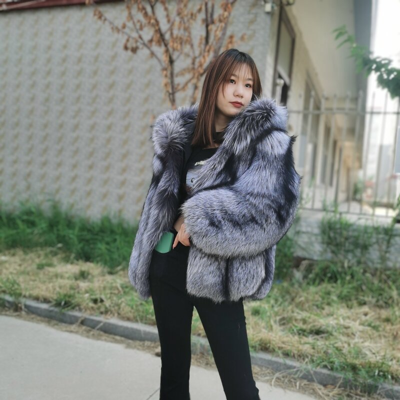 Nuovi cappotti di pelliccia di volpe in vero argento giacca soffice da donna Full Pelt giacca invernale calda capispalla di pelliccia di alta qualità