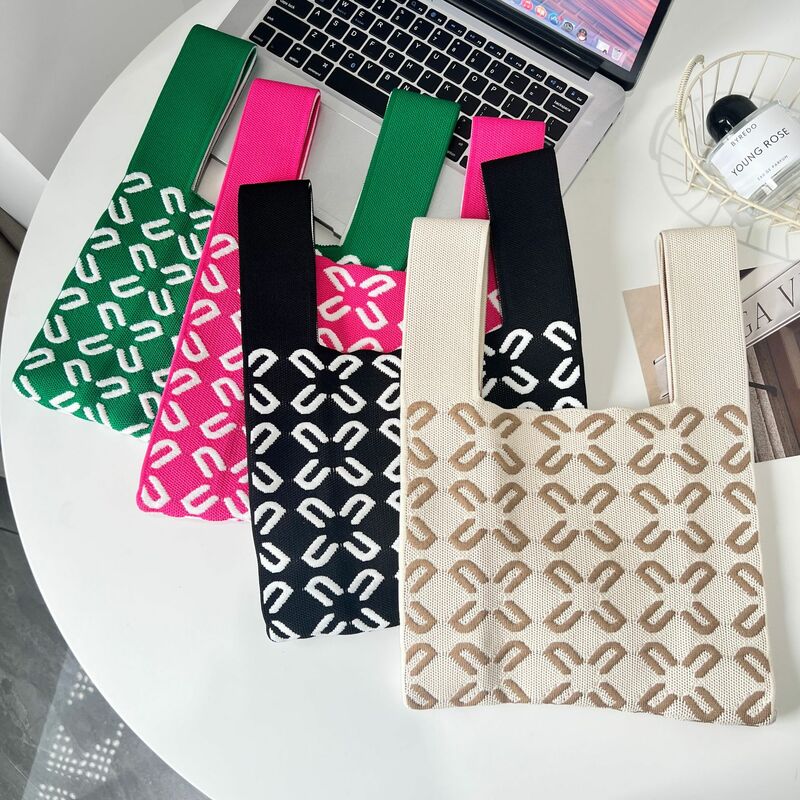 Handmade Knitted Handbag For Women Fashion Clover Knitting Pattern Women's Knoted Wrist Bag Reusable Shopping Bag Tote New