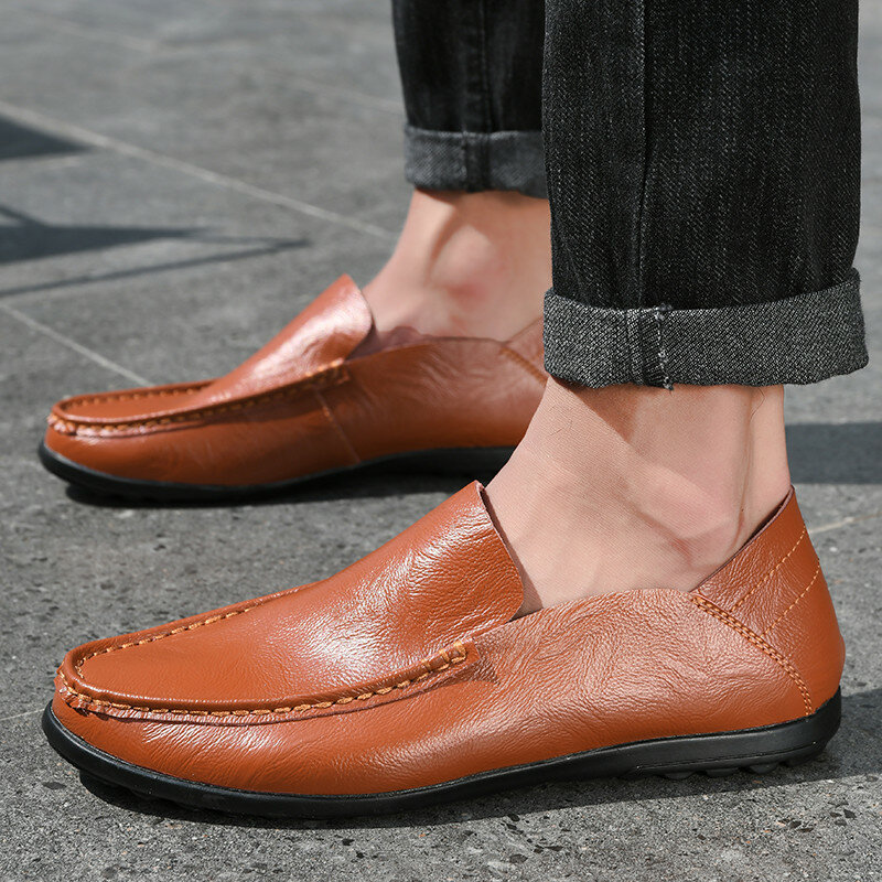 รองเท้าหนังนิ่มสีน้ำตาล sepatu pantofel kulit คลาสสิกสำหรับผู้ชายรองเท้าหนังนิ่มส้นเตี้ยสำหรับฤดูร้อน