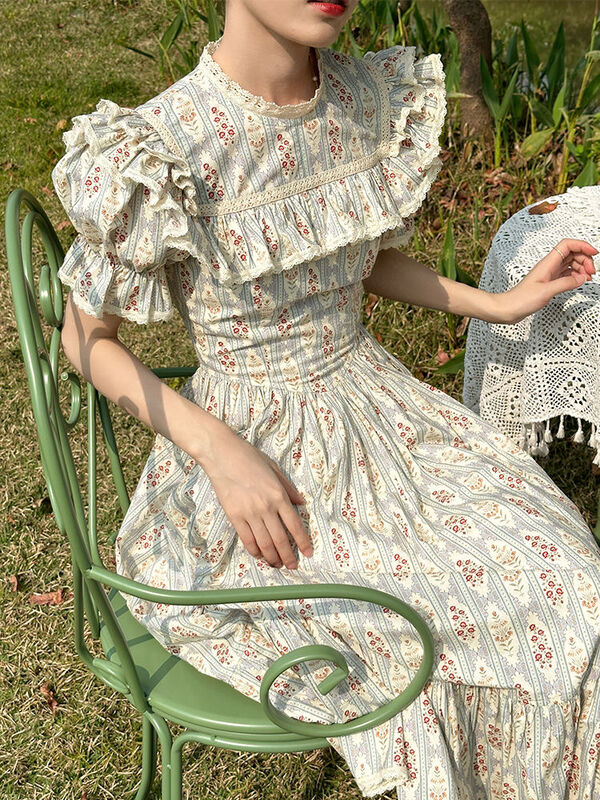 Blumen druck Spitze A-Linie Kleid Frühling Sommer Mode Kleid Französisch Stil süßes Kleid Kurzarm O-Ausschnitt Kleid für Frauen