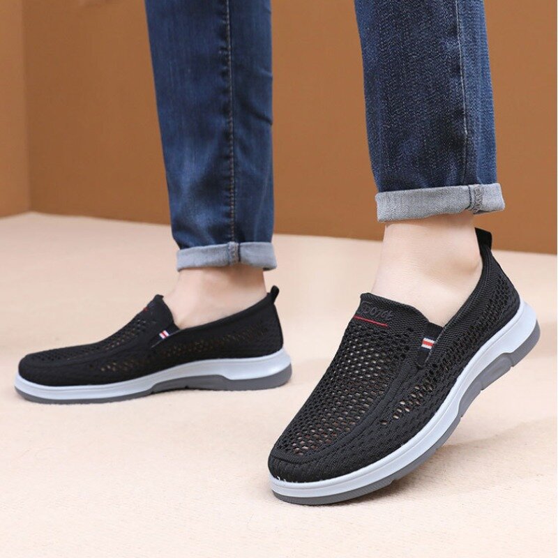 2024 Hot Sale New Men's Shoes Casual Breathable Walking Sneakers Men Outdoor Soft Lightweight Sneakers Fashion Men's Sneakers