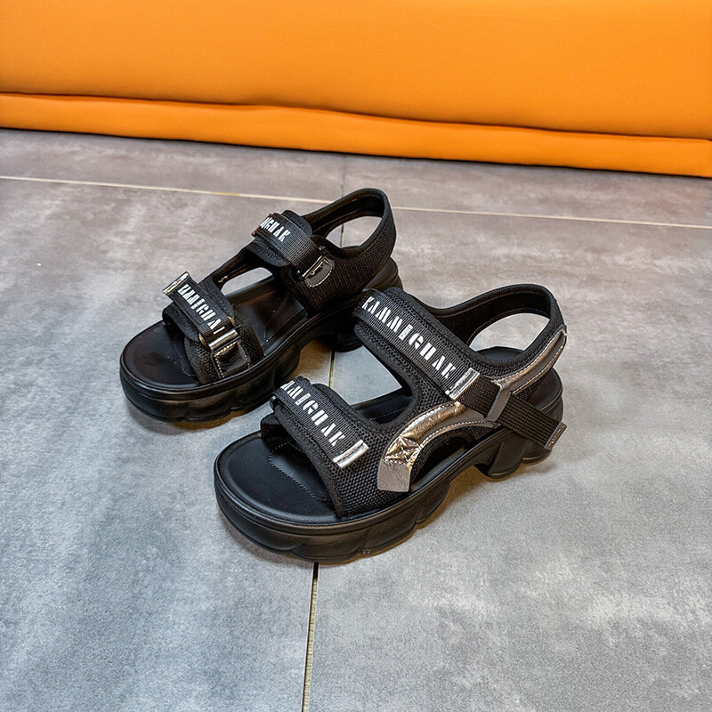 Sandal kasual musim panas sandal Platform wanita sandal desainer datar Fashion sandal Travel Flat tebal sepatu pantai ukuran 35-40