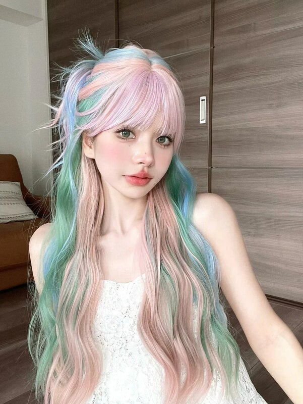 Wig sintetik multiwarna pelangi warna-warni 28 inci dengan Wig panjang alami bergelombang rambut palsu untuk wanita Cosplay tahan panas