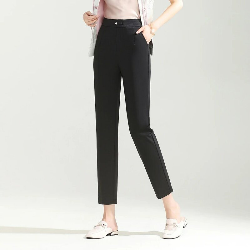 Celana wanita, celana versi Korea wanita kasual sembilan poin celana lurus tren fashion bernapas cocok 2024
