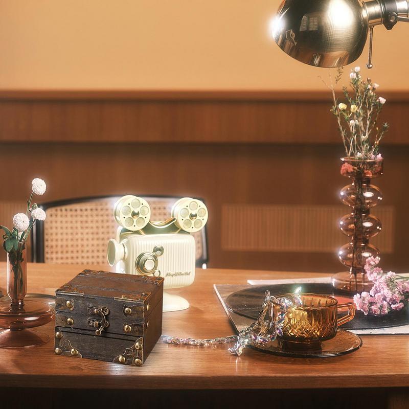 ロック付きヴィンテージ宝物ボックス、レトロな小さな収納ボックス、木製ジュエリー宝物ボックス、ホーム記念品用のデスクトップオーガナイザー