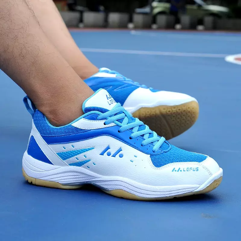 Tênis de cercas respiráveis antiderrapantes para homens e mulheres, sapatos de treinamento profissional, sapatos de competição, tamanho grande 36-45