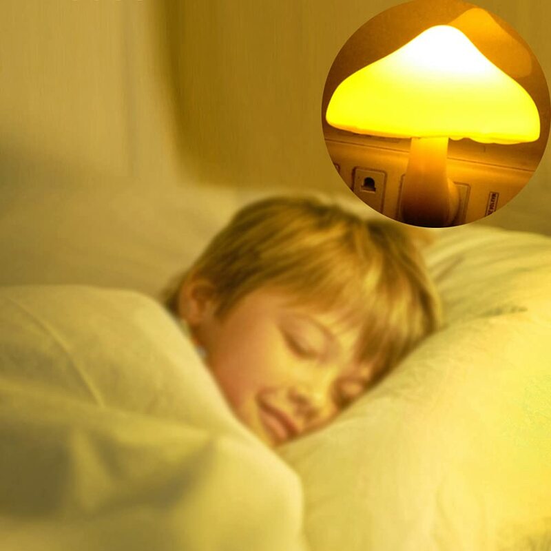 Cogumelo LED Wall Socket Lamp, Cartoon Night Light, Cute Bedside Lamp, Sensor de controle de luz, Quarto Light, Home Decor, Hot