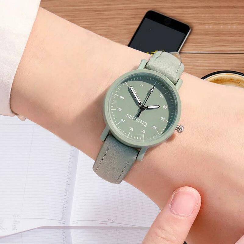 Reloj simulado para mujer, correa de cuero, reloj de pulsera de cuarzo de estilo Simple, moda coreana
