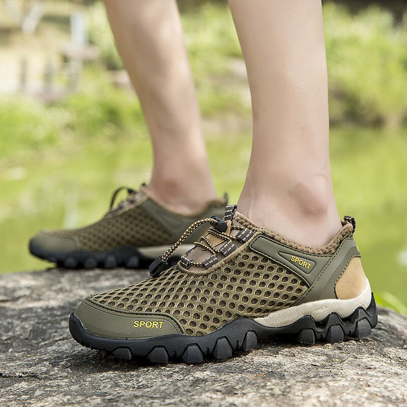Men Sneakers Summer Wading Mesh Shoes Sandals Comfortable Slip on Outdoor Hiking Sandals Casual Climbing Trekking Footwear