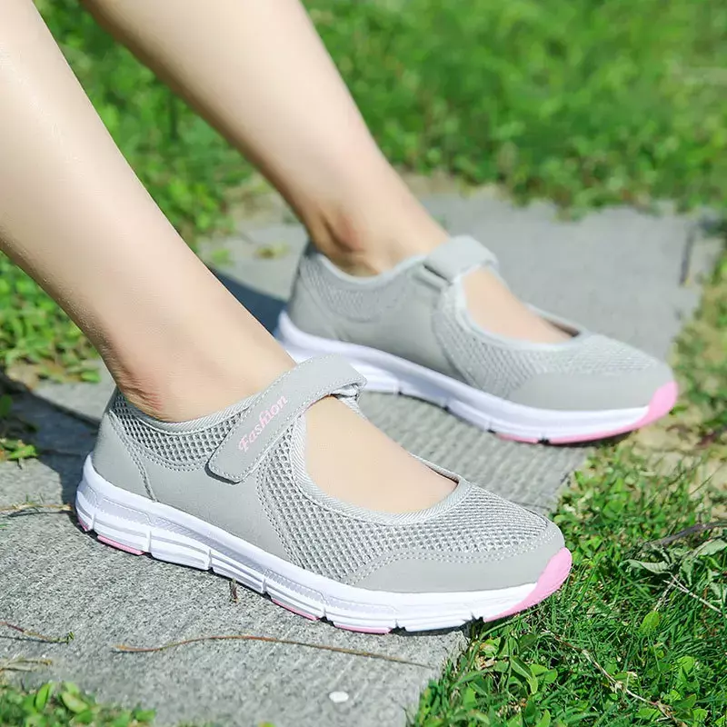 حذاء رياضي شبكي يسمح بمرور الهواء للنساء ، حذاء مقوى للسيدات ، حذاء مشي غير رسمي ، الصيف