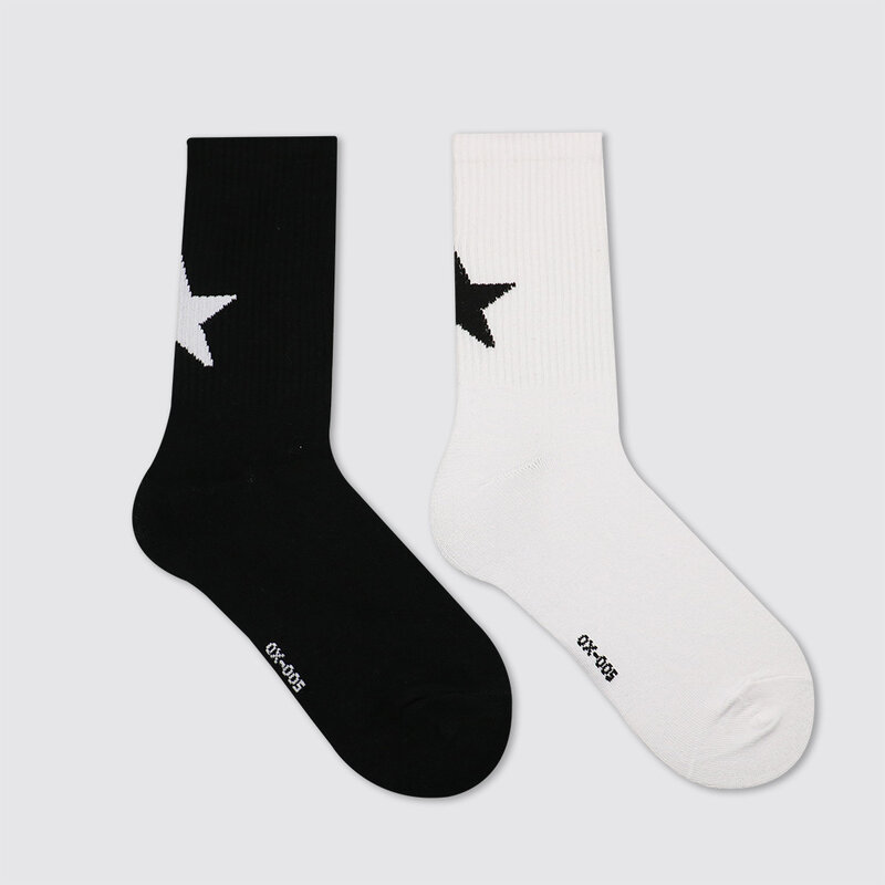Calcetines tobilleros de algodón con diseño de estrella para mujer, medias divertidas de estilo deportivo Harajuku, a la moda, color blanco y negro