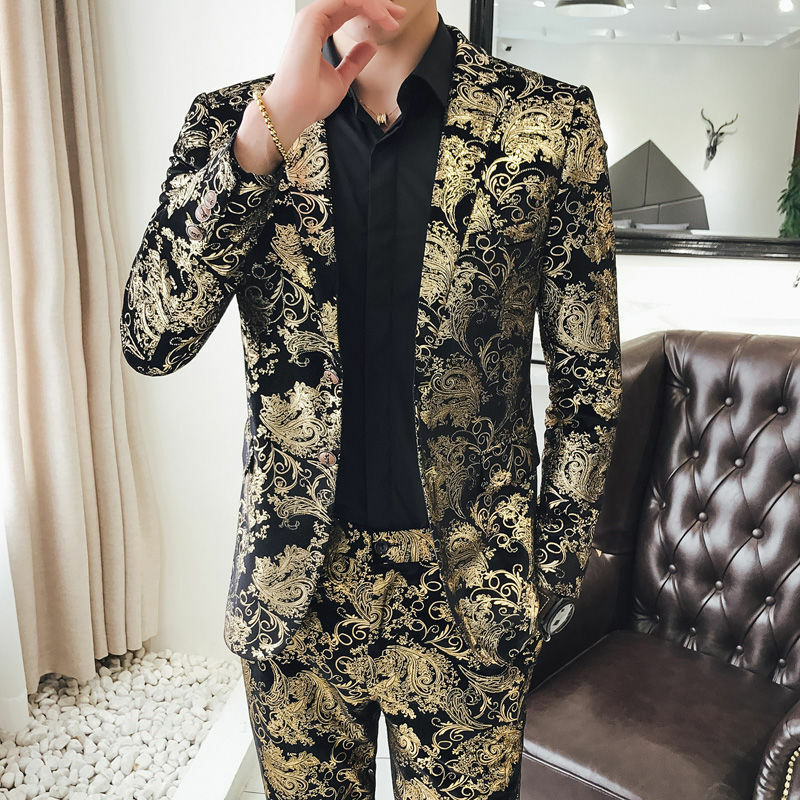 Traje Floral Delgado coreano 2-A8 para hombre, traje pequeño de Moda de Primavera bronceado, conjunto de dos piezas para club nocturno Hst
