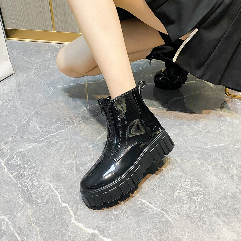 2023 Korean Women Outdoor Rain Boots Short Slip Slip Shoes Women's Rain Boots New Trendy Street Waterproof Shoes 장화  Botines