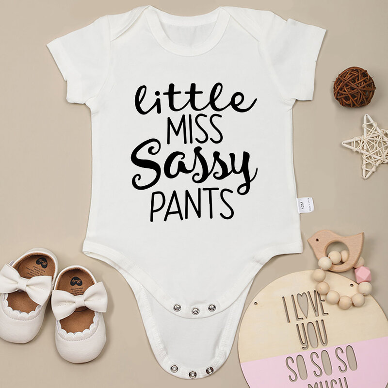Little Miss Sassy 바지, 재미있는 귀여운 아기 소녀 옷, 원지 코튼 소프트 하이 퀄리티 유아 점프수트, 다용도 캐주얼 여름