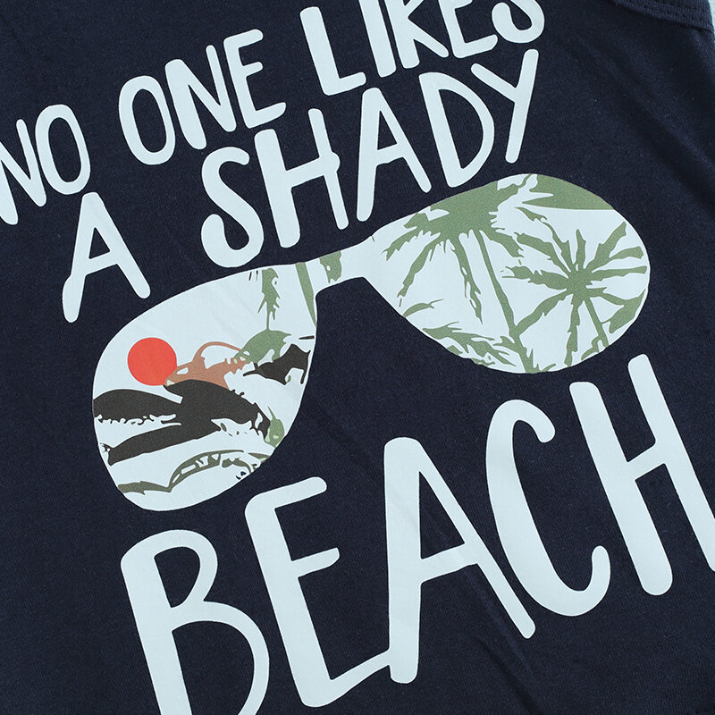 伸縮性のあるノースリーブのビーチショーツとタンクトップ,文字が印刷された2ピースセット,男の子と女の子のための夏服