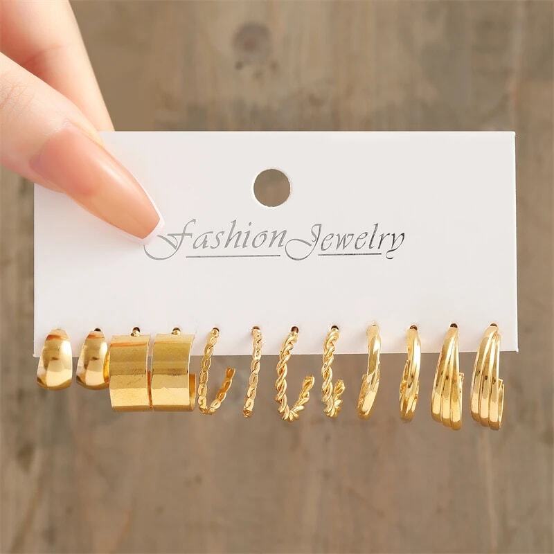 Комплект женских серег-колец с жемчугом 17KM, комплект из металла золотого цвета, висячие серьги, ажурные круглые украшения