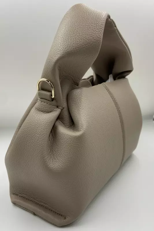 Bolsa de ombro de couro genuíno com logotipo para mulheres, forma simples de bolinho, sacos de nuvem com logotipo, marca de luxo francesa
