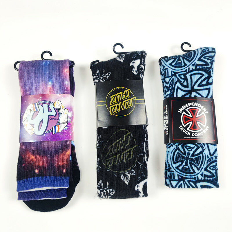 1 pair of printed street skateboard trendy socks, long leg sports outdoor socks