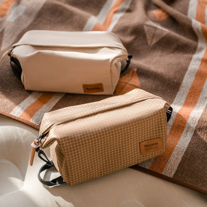 Naturehike กระเป๋าเข้าห้องน้ำเดินทางความจุ3L กระเป๋าเก็บของกันน้ำกลางแจ้งน้ำหนักเบาพกพาสะดวกกระเป๋า tas kosmetik ว่ายน้ำ