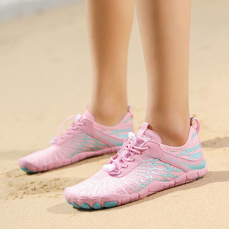 รองเท้าเท้าเปล่าของผู้หญิงรองเท้าน้ำรองเท้านุ่มพิเศษน้ำหนักเบากันลื่นสำหรับ Comfort ในน้ำแห้งเร็ว