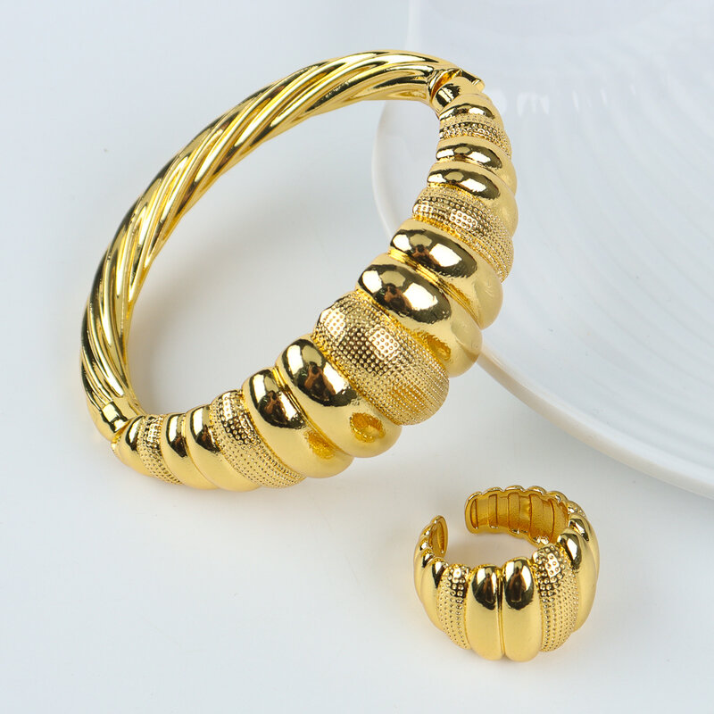 مجوهرات الأزياء خاتم سوار مجموعة للنساء دبي الذهب والفضة مجوهرات مطلية مجموعة حفل زفاف الذكرى اليومية ارتداء الإسورة