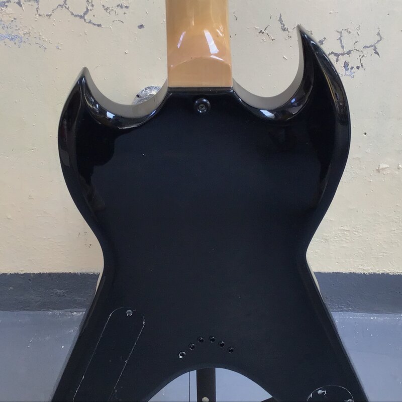 Elektrische Gitaar Wordt Onmiddellijk Na Het Plaatsen Van Een Bestelling Verzonden Gratis Verzending 6 Snaren Gitaren Black Hardware Guitarra