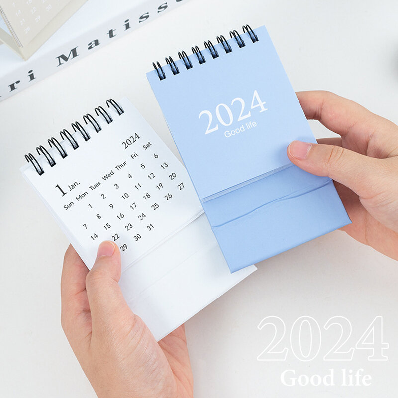 1 szt. Kawaii 2024 mały uroczy kalendarz biurkowy dekoracja stołu kreatywny kalendarz dzienny harmonogram planowania rocznego prezent biurowy
