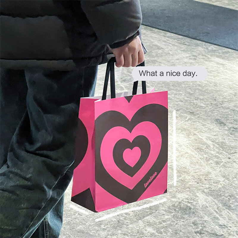 Sacs cadeaux en papier coeur d'amour de Léon, emballage de bonbons au chocolat, poudres, décoration de la Saint-Valentin, mariage, 1 pièce, 2024