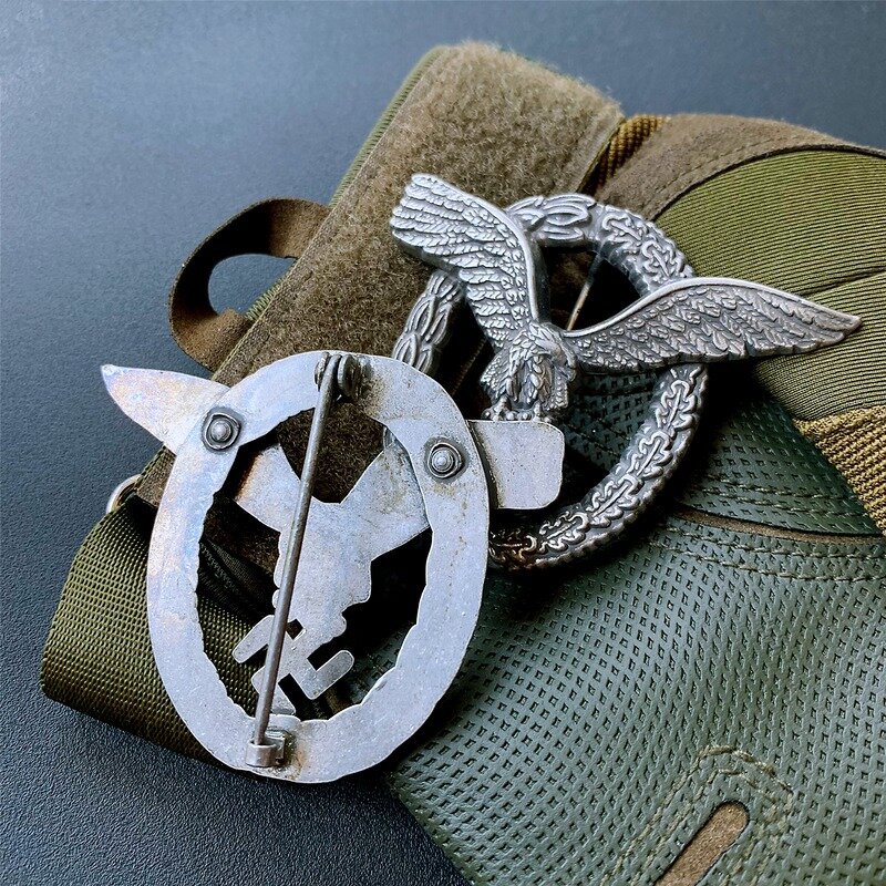 Spot perdagangan asing Retro Jerman medali Pilot Imperial Eagle dada medali asing liontin Soviet medali peringatan