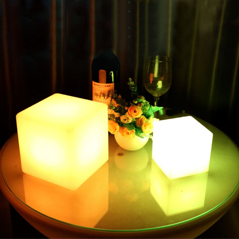 Lampe Led en forme de Cube pour meubles, 20/25/30CM, éclairage d'extérieur pour chaise, Bar, KTV, fête, boîte de nuit, tabouret scintillant, lampe de Table