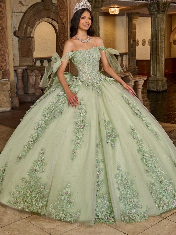 Anmutig von der Schulter Bogen Quince anrra Ballkleider Shinny Applikationen 3d Blume Prinzessin lange süße 16 Kleid Vestidos