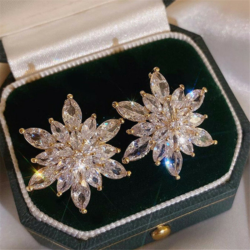 Przesadne luksusowy kryształ kolczyki sztyfty z kwiatem damskie Temperament eleganckie projektowanie mody wesele biżuteria prezenty walentynkowe