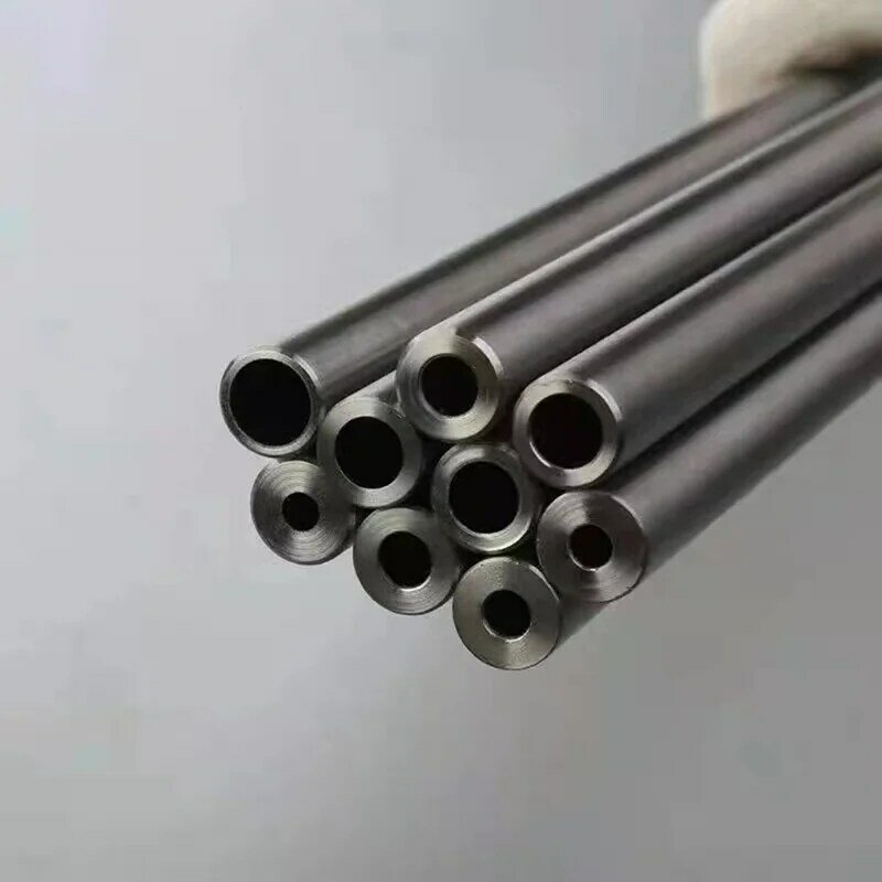 أنابيب فولاذية من سبائك الموليبدينوم الهيدروليكية ، مقاومة للانفجار غير ملحومة ، 42 crmo ، 25 أنبوب دقيق