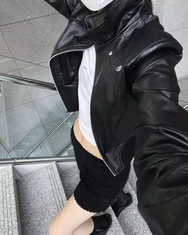 Giacca in ecopelle allentata retrò primaverile cappotto corto colletto alla coreana cerniera moto giacca da motociclista cappotto esterno donna