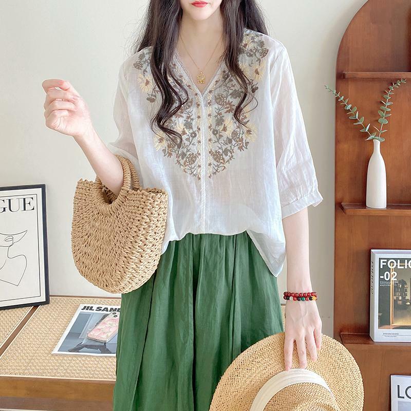 Elegant V-Neck Lace Spliced Embroidery Blouses Women's Clothing 2024 Summer New Loose Casual Pullovers Tops Office Lady Shirts