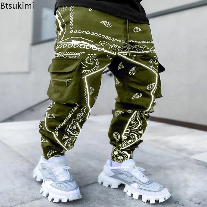 New Men's Cargo Pants Trend Printed Loose Hip Hop Fashion Street Wear Big Pocket Overalls Men Bright Color Four Seasons Trousers