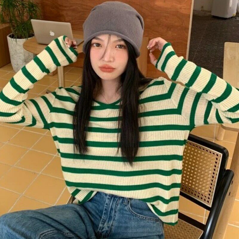 Pullover a righe donna Vintage Casual scollo a v autunno manica lunga accogliente stile coreano Chic tempera morbido classico maglione Harajuku nuovo