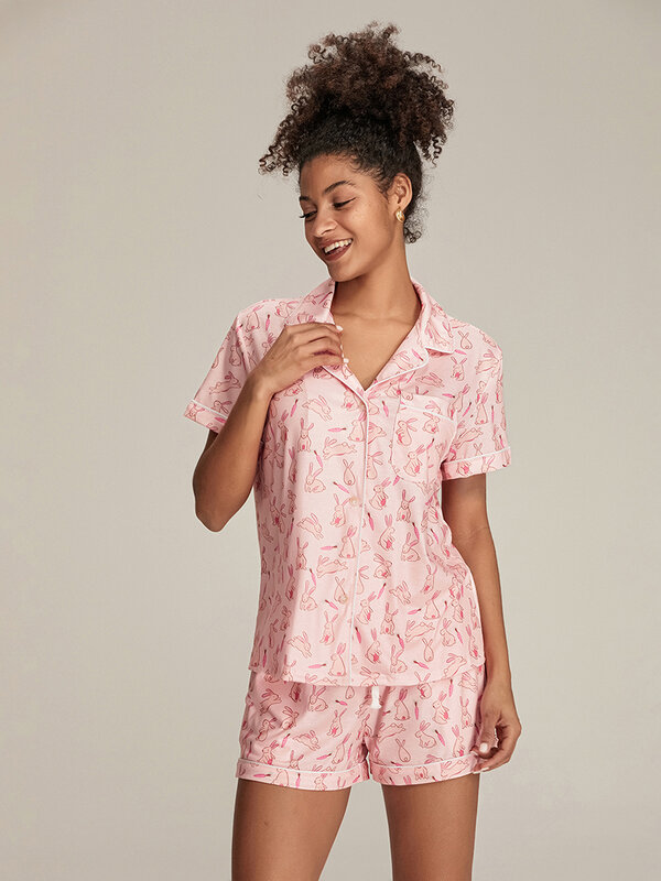 Conjunto de pijama de 2 piezas para mujer, camiseta con botones y pantalones cortos elásticos para estar por casa, ropa de dormir suave