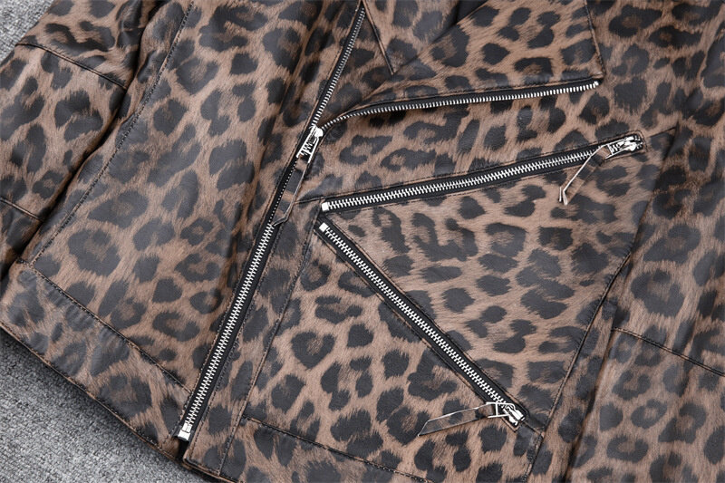 Leather leather coat  autumn and winter new design feeling locomotive leopard print diagonal zipper short sheepskin top coat