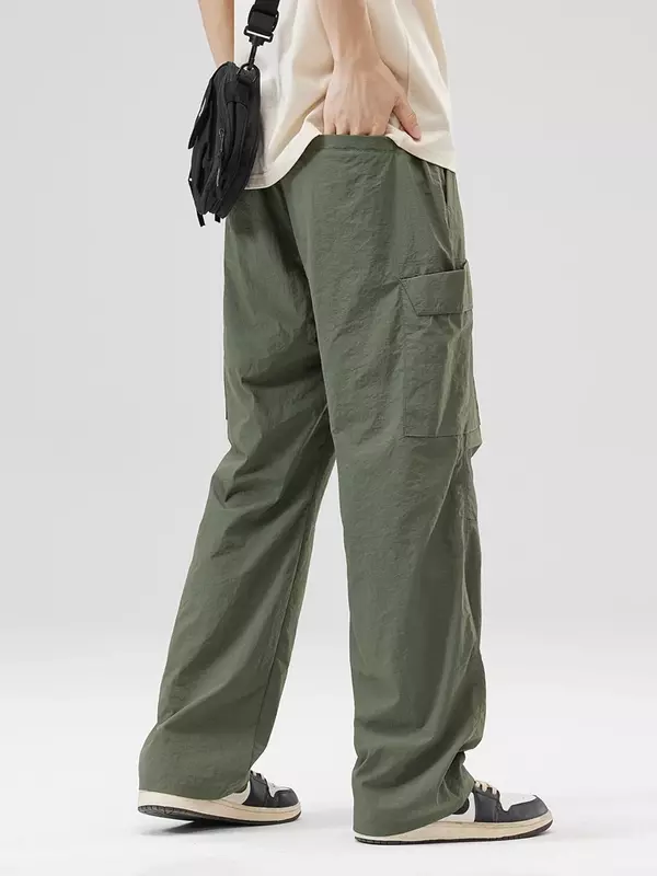 2024 New Spring Summer Cargo Pants uomo Streetwear Multi-tasche pantaloni Casual in Nylon ad asciugatura rapida pantaloni dritti larghi maschili