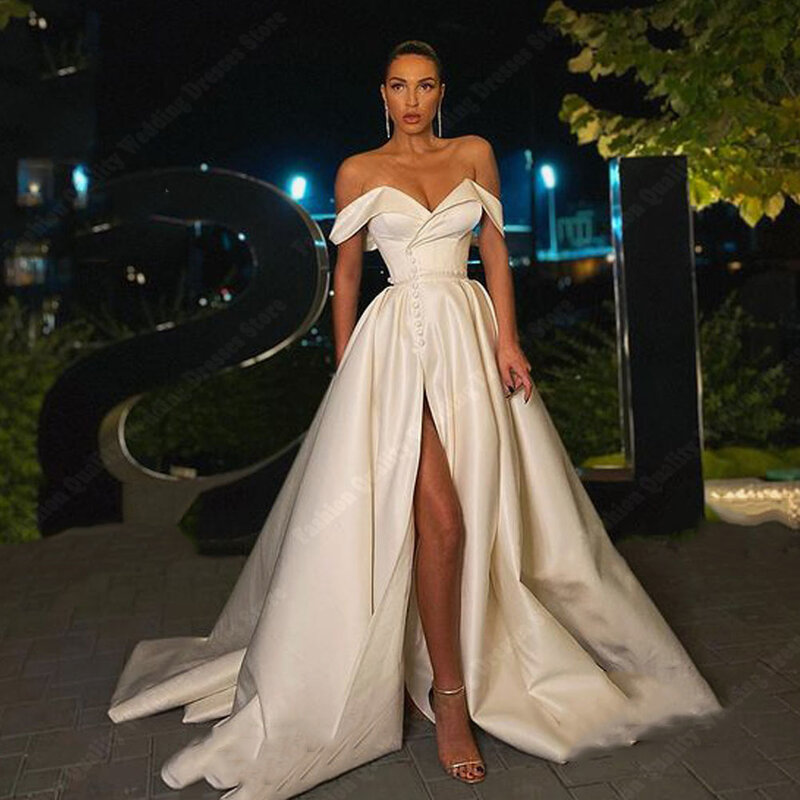 Popular Bright Off Shoulder Plus Size Wedding Dresses Long Train Court Skirt Hem Newest Listing Princess Hems Vestidos De Noivas