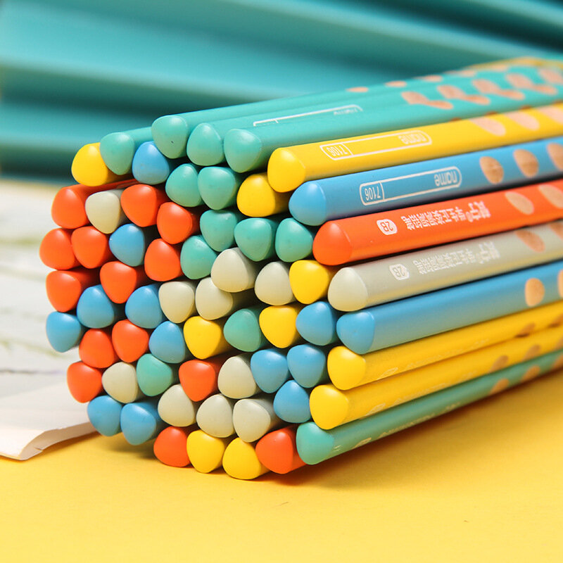 Crayons HB triangulaires en bois pour enfants, plusieurs couleurs, rainure, dessin Macaron, papeterie d'écriture scolaire, nouveau, lot de 30 pièces
