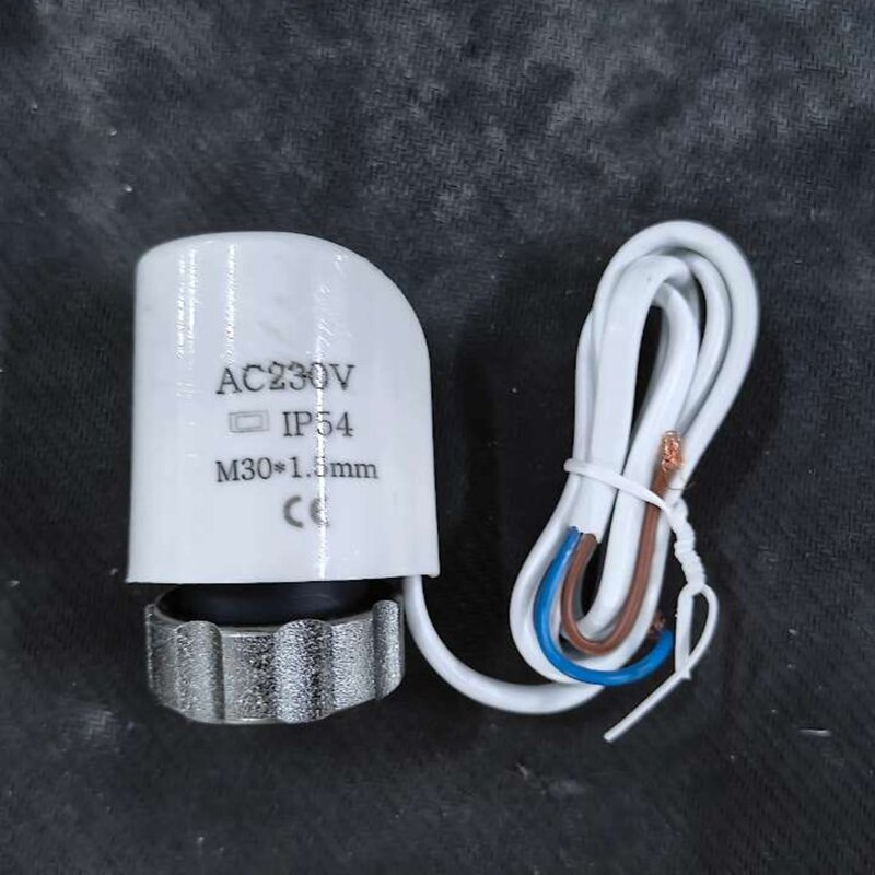 Actuador térmico eléctrico profesional 230V IP54 para calefacción por suelo radiante con válvula