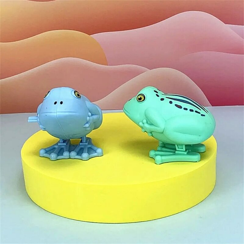 Random Color Frog Wind Up Toy Cartoon Cartoon Design Swing Toy Jumping Frog Clockwork Toy Interaction Toddler Toys Fidget Toy