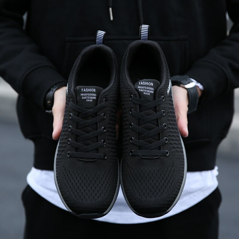 Men Running Sneakers Women Lightweight Sport Shoes Classical Mesh Breathable Casual Shoes Male Fashion Moccasins Sneaker