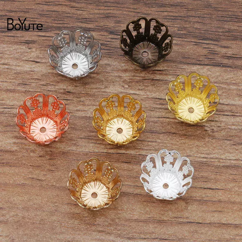 BoYuTe-Flor Vintage Cap Charms, Material de Bronze Filigrana, Acessórios de Jóias DIY, Atacado, 13mm, 50 Pcs por lote