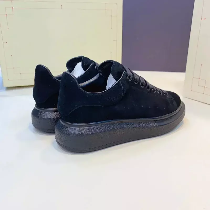 Top High Quality AM Womens Trendy Casual Shoes 34-46 Luxury Mens Real Leather Unisex Sneakers Designr Couples Tide Shoes YN1239