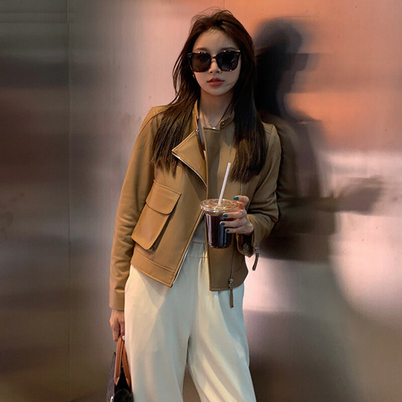 女性用レザーガーメント,新しい韓国の秋の服,カジュアルなショートトップ,ジッパーポケット,本革シープスキン,機関車,2022
