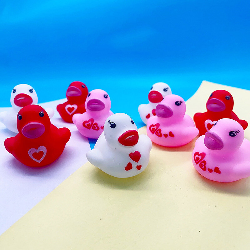 Novità anatre di gomma di san valentino Duckies a tema cuore regali per bambini premi di scambio in aula per feste per bambini giocattoli per bambini